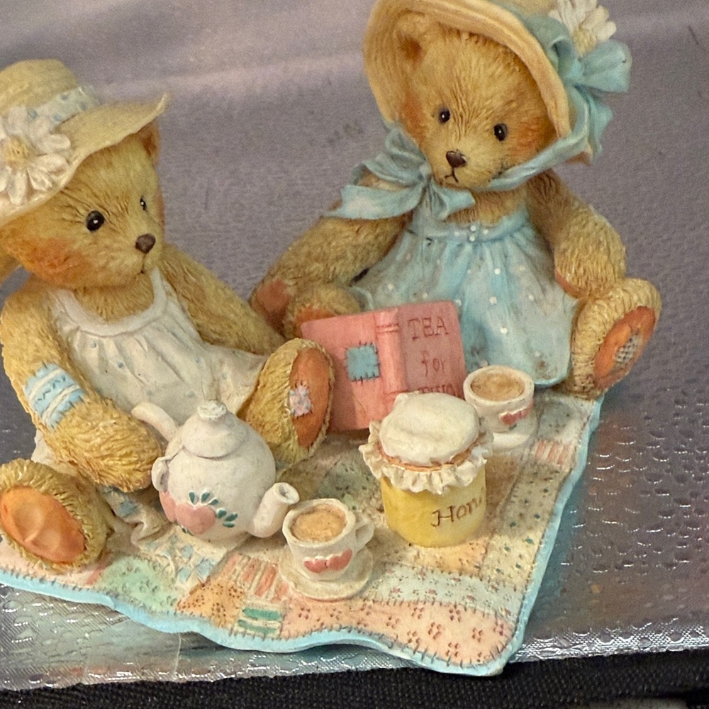 Cherished Teddies Freda and Tina adorable Tea Party - Picture 9 of 12